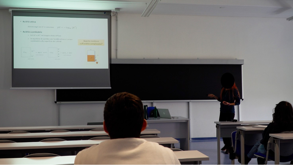 A person and person in a classroom

AI-generated content may be incorrect.